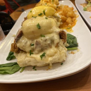 Ruby Slipper Central Business District - Tri- breakfast Friend green tomatoe Cochon Fried chicken - Breakfast & Brunch Near Me - New Orleans, Louisiana Ruby Slipper Central Business District - Tri- breakfast Friend green tomatoe Cochon Fried chicken - Breakfast & Brunch Near Me - New Orleans, Louisiana