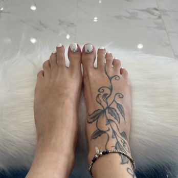 Grand Nail Spa - My toes - Nail Salons Near Me - Southlake, Texas