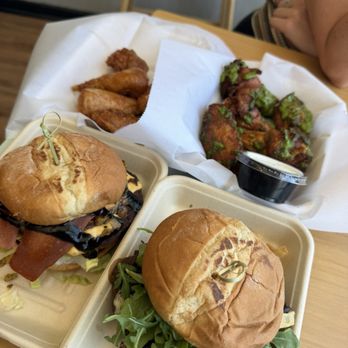Kinchana - Burgers Near Me - San Diego, California Kinchana - Burgers Near Me - San Diego, California
