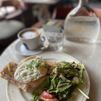 A La Folie Café - Croque-Madame Sandwich - French Near Me - Miami Beach, Florida A La Folie Café - Croque-Madame Sandwich - French Near Me - Miami Beach, Florida