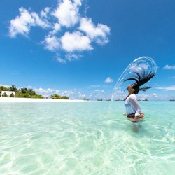 Inspired Worldwide Travel - The beautiful turquoise water of the South Pacific will put you in relaxation mode but the water will call you to adventure.