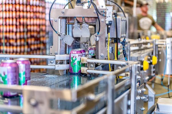 Grand Canyon Brewing + Distillery by null