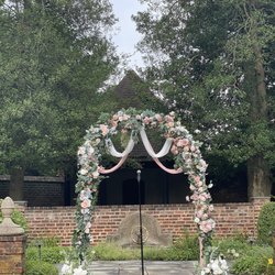 Aldie Mansion