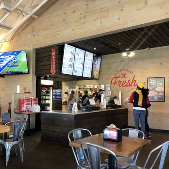 Slim Chickens - Southern Near Me - Murfreesboro, Tennessee
