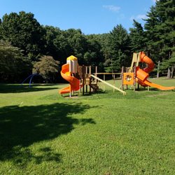 Hillcrest Park - Playground on high ground
