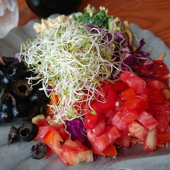 Aunt Catfish's - Salad bar - Southern Near Me - Port Orange, Florida