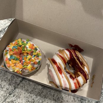 Drizzle Donut Co - Pebbles Donut and PBJ Vanilla Cake Donut - Donuts Near Me - Queen Creek, Arizona Drizzle Donut Co - Pebbles Donut and PBJ Vanilla Cake Donut - Donuts Near Me - Queen Creek, Arizona