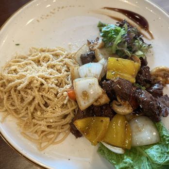Vietopia Asian Fusion - Shaking beef with garlic noodles - Asian Fusion Near Me - West Des Moines, Iowa