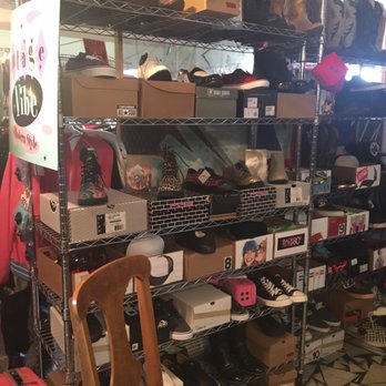 Moon Zooom - Used, Vintage & Consignment Near Me - San Jose, California Moon Zooom - Used, Vintage & Consignment Near Me - San Jose, California