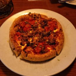 Vegan Cheeseburger Deep Dish Pizza Vegan Cheeseburger Deep Dish Pizza
