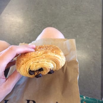 Le Panier - The best chocolate croissant - Bakeries Near Me - Seattle, Washington Le Panier - The best chocolate croissant - Bakeries Near Me - Seattle, Washington