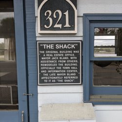 Pawley's Island Historical Marker - Old Town Hall with the marker