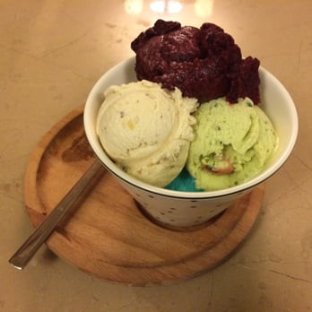 Sago Ice Cream & Cafe - Karadut, ceviz, Antep fıstığı, tropikal karışık ve görünmeyen Bounty - Coffee & Tea Near Me - Istanbul, 34 Sago Ice Cream & Cafe - Karadut, ceviz, Antep fıstığı, tropikal karışık ve görünmeyen Bounty - Coffee & Tea Near Me - Istanbul, 34