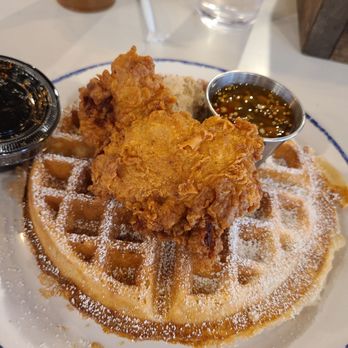 Luzianne Cafe - Chicken and waffles - Breakfast & Brunch Near Me - New Orleans, Louisiana Luzianne Cafe - Chicken and waffles - Breakfast & Brunch Near Me - New Orleans, Louisiana