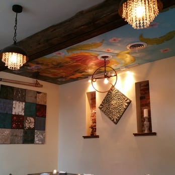 Smiling Banana Leaf - Nice decor in the seating area - Thai Near Me - Pittsburgh, Pennsylvania Smiling Banana Leaf - Nice decor in the seating area - Thai Near Me - Pittsburgh, Pennsylvania