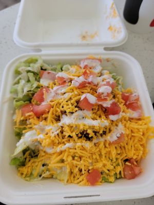 Naugles Tacos & Burgers by null
