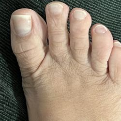 Elegant Nails Spa - Right foot