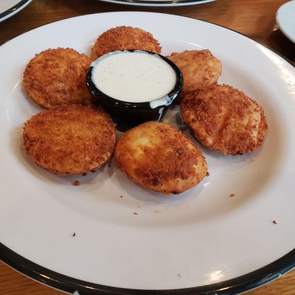 T-Ravs - BBQ T-Rav - Pizza Near Me - Jackson, Missouri T-Ravs - BBQ T-Rav - Pizza Near Me - Jackson, Missouri