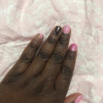 Le's Nail & Spa - 8hrs gel manicure with "chrome" accent finger...bad job - Nail Salons Near Me - Columbia, Maryland Le's Nail & Spa - 8hrs gel manicure with "chrome" accent finger...bad job - Nail Salons Near Me - Columbia, Maryland