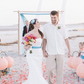 Coastal Creative Savannah Weddings - Savannah beach wedding planners. Tybee island weddings - Floral Designers Near Me Coastal Creative Savannah Weddings - Savannah beach wedding planners. Tybee island weddings - Floral Designers Near Me