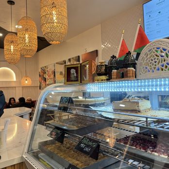 Qamaria Coffee - Coffee & Tea Near Me - Fullerton, California