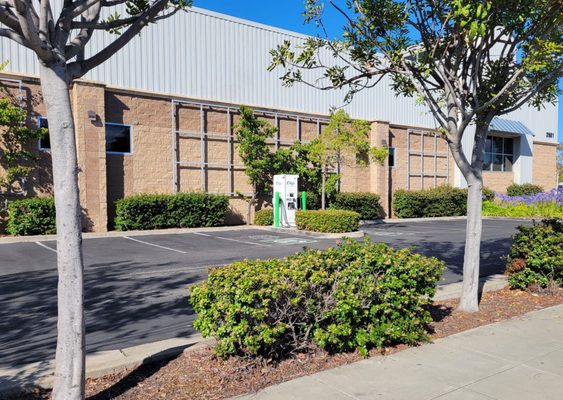 Bridgeside Shopping Center by null