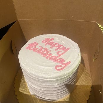 Daisy Cakes - Patisserie/Cake Shop Near Me - Dallas, Texas