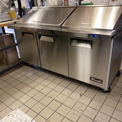 Benchwarmer Pizza & Sub Shop - New prep table