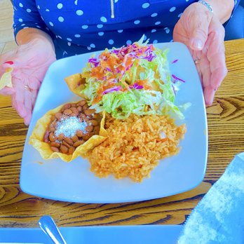 Lola's Birria - Birria Tacos with rice and beans yummy - Mexican Near Me - Murrieta, California Lola's Birria - Birria Tacos with rice and beans yummy - Mexican Near Me - Murrieta, California