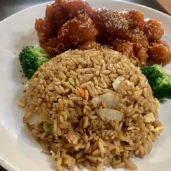 Portage Asian Cuisine - Sesame Chicken - Lunch Special