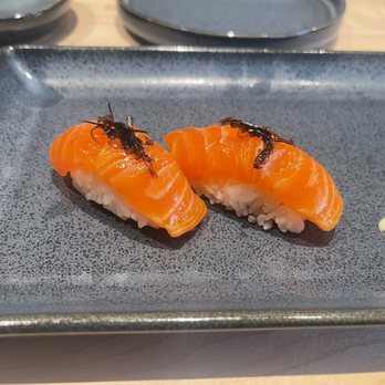 Bondi Sushi - King Salmon Sashimi - Sushi Bars Near Me - Brooklyn, New York