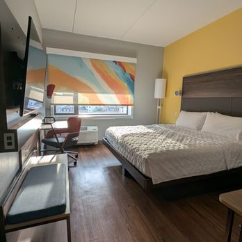 Tru by Hilton Baltimore Harbor East - Hotels Near Me - Baltimore, Maryland Tru by Hilton Baltimore Harbor East - Hotels Near Me - Baltimore, Maryland