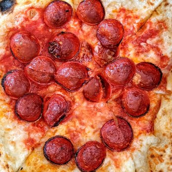 Vita Da Pizza - Pep 2.0 Pizza | Instagram: @telephonesmoothie - Food Trucks Near Me Vita Da Pizza - Pep 2.0 Pizza | Instagram: @telephonesmoothie - Food Trucks Near Me