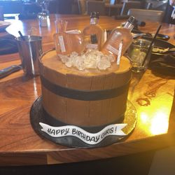 Jen's Bake Shop - Birthday cake