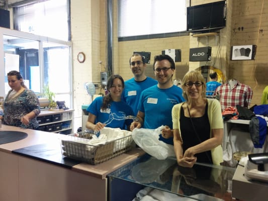 Mission Bon Accueil / Welcome Hall Mission by null