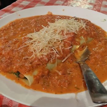 Monty's on the Square - Cannelloni with spinach and mozzarella - Cajun/Creole Near Me - New Orleans, Louisiana Monty's on the Square - Cannelloni with spinach and mozzarella - Cajun/Creole Near Me - New Orleans, Louisiana