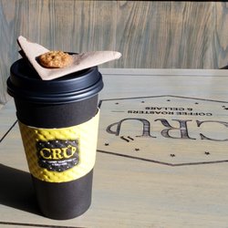 CRU - Latte with complimentary cookie
