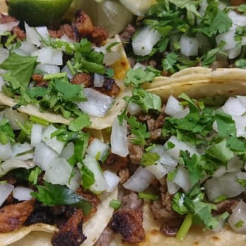 Taqueria El Guero - Oh yeah! Tacos de pastor (left) tacos de asada (right) - Tacos Near Me - Smyrna, Georgia