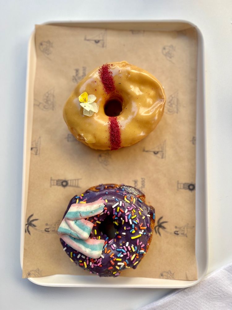 HOOK AND PRESS DONUTS 466 Photos & 256 Reviews Donuts 15 E