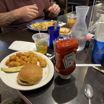 Sam's No 3 - Kid's cheeseburger - Breakfast & Brunch Near Me - Denver, Colorado Sam's No 3 - Kid's cheeseburger - Breakfast & Brunch Near Me - Denver, Colorado