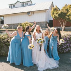 Woodland Floral & Creations - Bride & bridesmaid bouquets!
