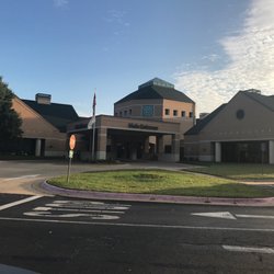 Mercy Health Center - Entrance to imaging center