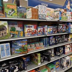 Barnes & Noble - Carmel - Stem Toys