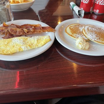 Shelly's Cafe - Pancakes combo - Breakfast & Brunch Near Me - Tampa, Florida Shelly's Cafe - Pancakes combo - Breakfast & Brunch Near Me - Tampa, Florida