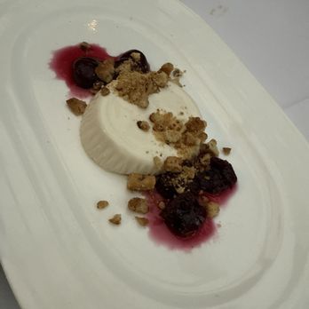 The Mountain House - Panna cotta - New American Near Me - Woodside, California