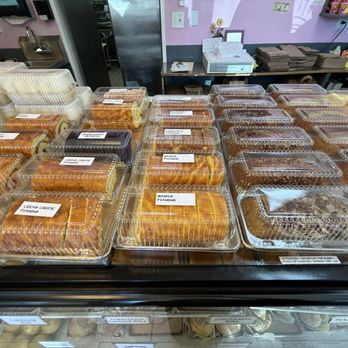 Nanding's Bakery - Bakeries Near Me - Honolulu, Hawaii