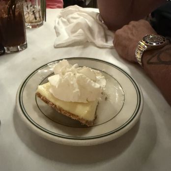 Joe's Stone Crab - Keylime pie - Seafood Near Me - Miami Beach, Florida Joe's Stone Crab - Keylime pie - Seafood Near Me - Miami Beach, Florida