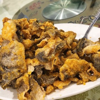 Sanbo Chinese Restaurant - House Special Salted Egg with Deep Fried Fish Skin - Cantonese Near Me - Richmond, British Columbia Sanbo Chinese Restaurant - House Special Salted Egg with Deep Fried Fish Skin - Cantonese Near Me - Richmond, British Columbia