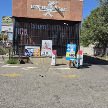 Best Smokes - Picture_Best_Smokes_LLC_Albuquerque_6901_Zuni_SE - Tobacco Shops Near Me - Albuquerque, New Mexico Best Smokes - Picture_Best_Smokes_LLC_Albuquerque_6901_Zuni_SE - Tobacco Shops Near Me - Albuquerque, New Mexico