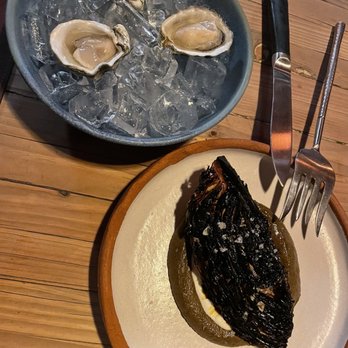 Fauna - Oysters and grilled cabbage - Mexican Near Me - Guadalupe, BCN Fauna - Oysters and grilled cabbage - Mexican Near Me - Guadalupe, BCN